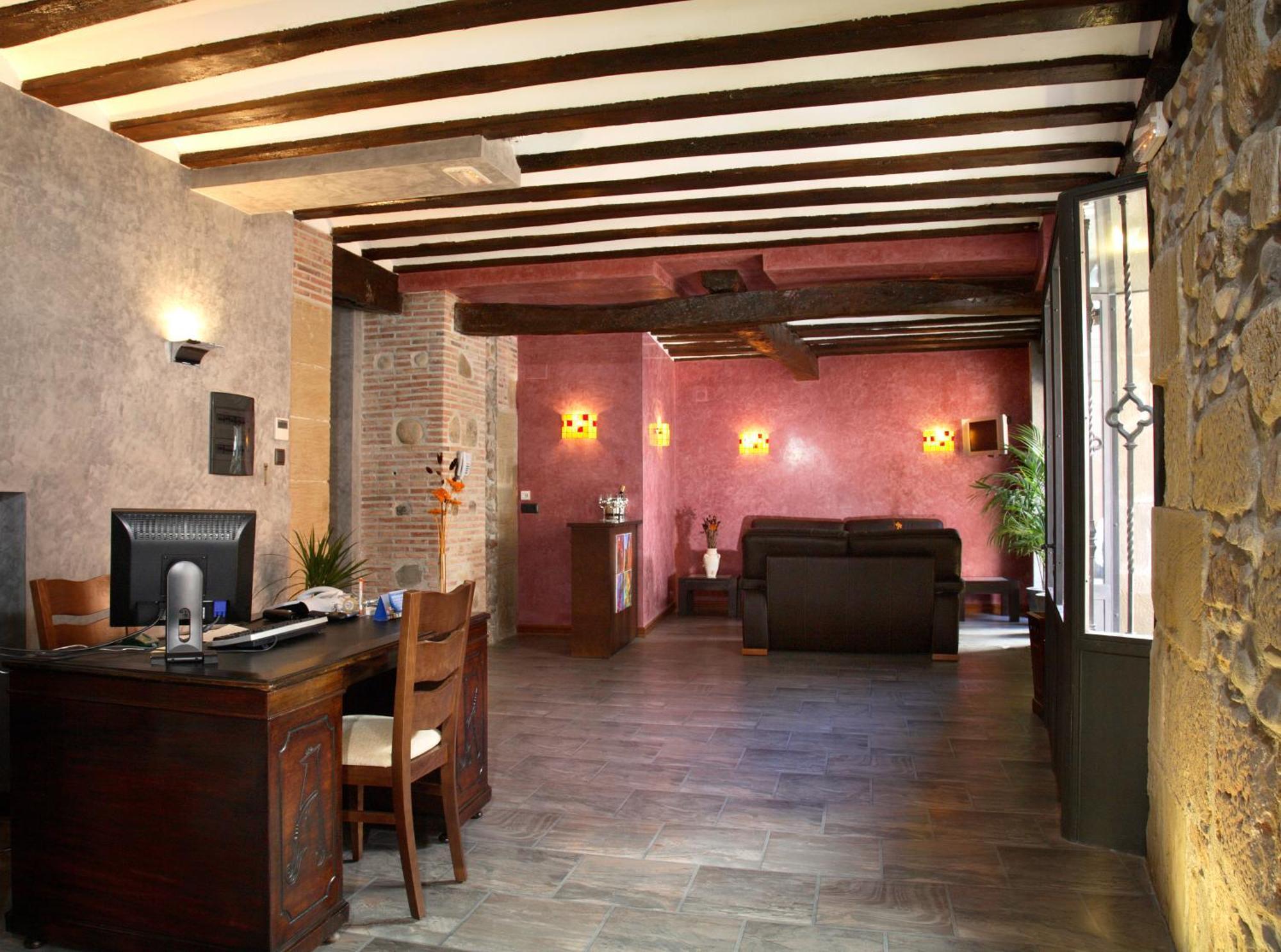 Hotel Duques De Nájera Kültér fotó