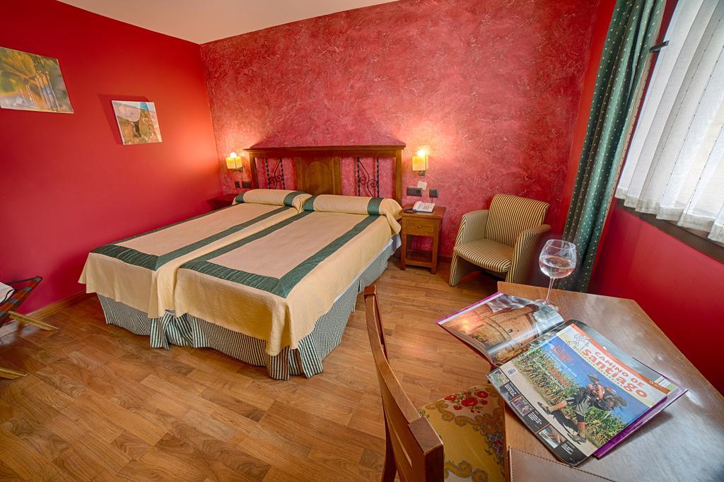 Hotel Duques De Nájera Kültér fotó