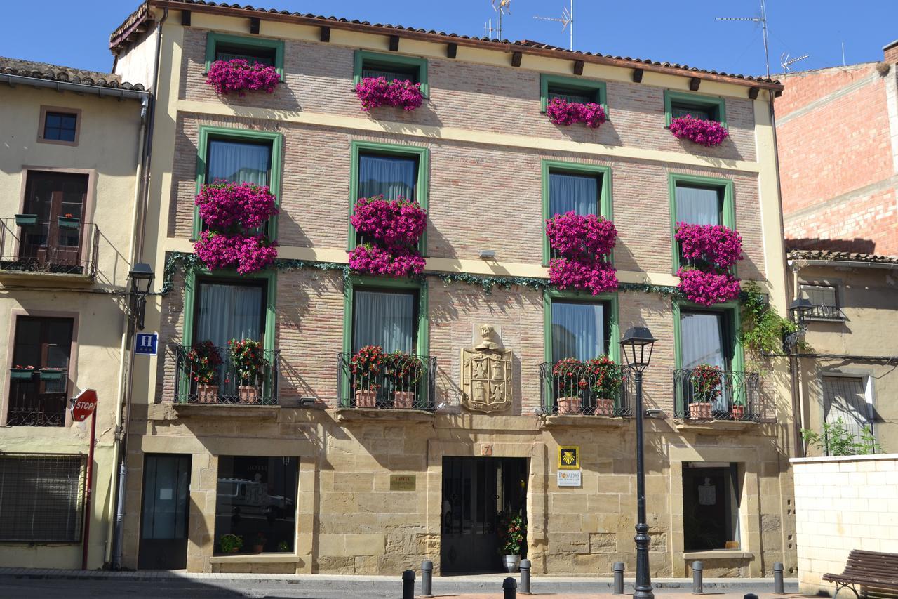 Hotel Duques De Nájera Kültér fotó